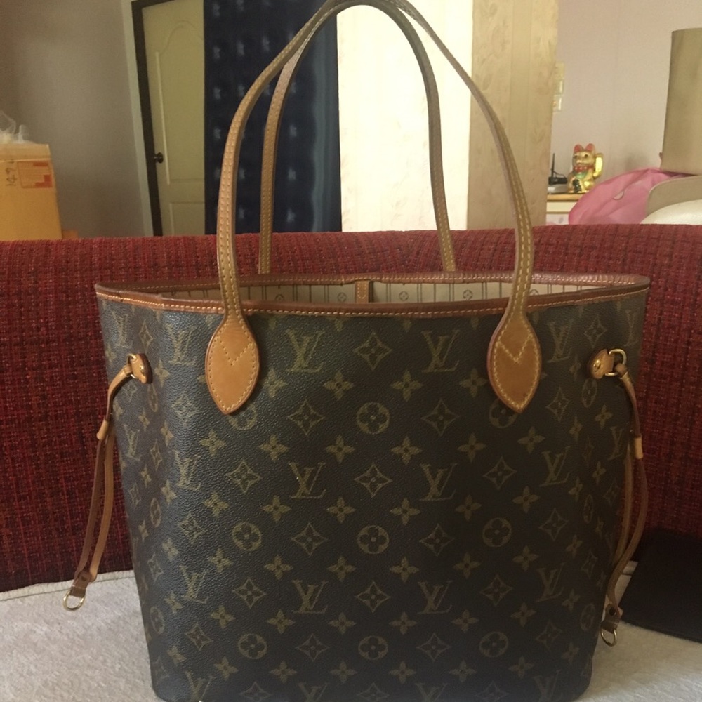 Neverfull MM Monogram